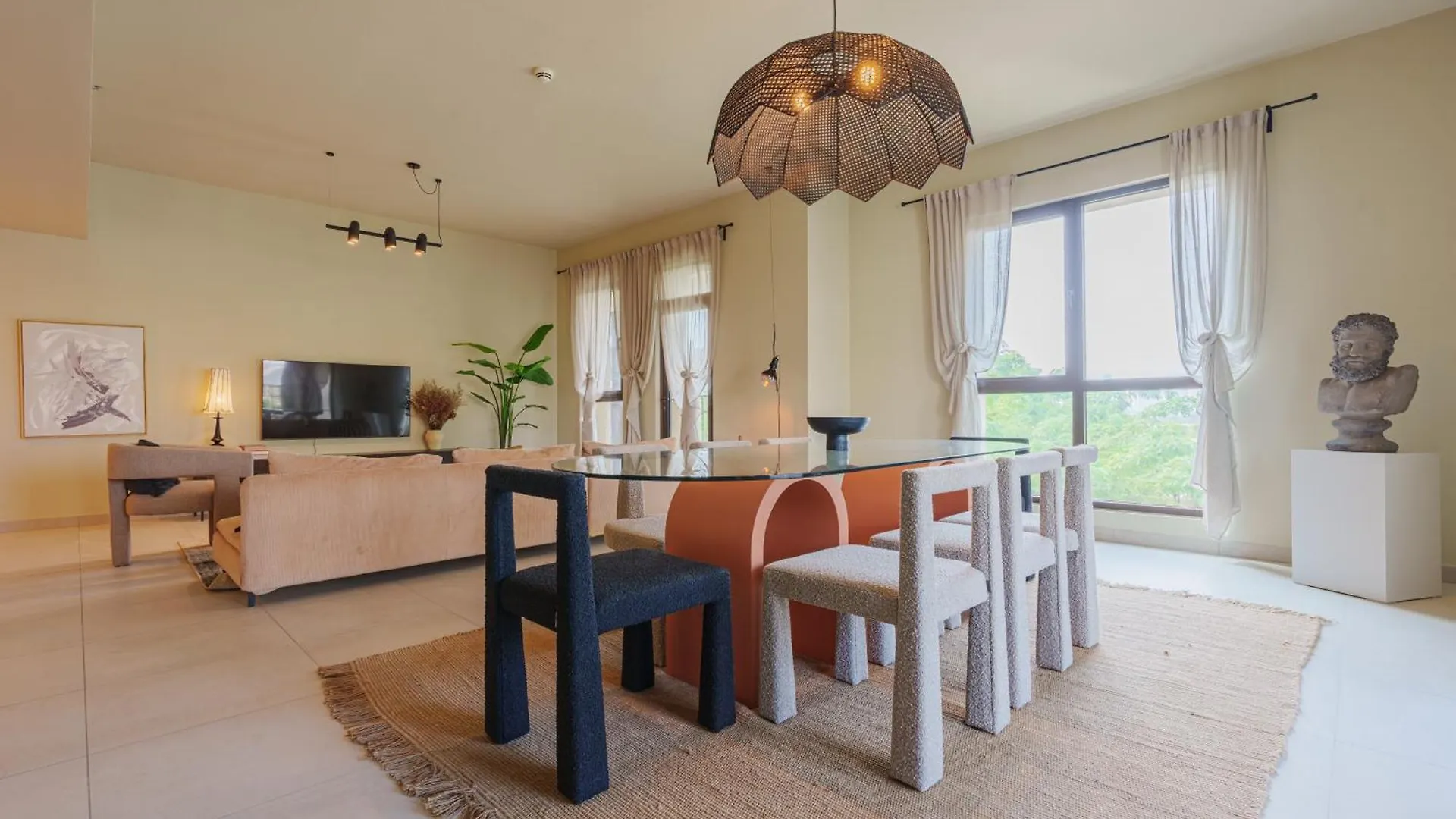 Spacious 4Br In Madinat Jumeirah Living Dubai Apartment